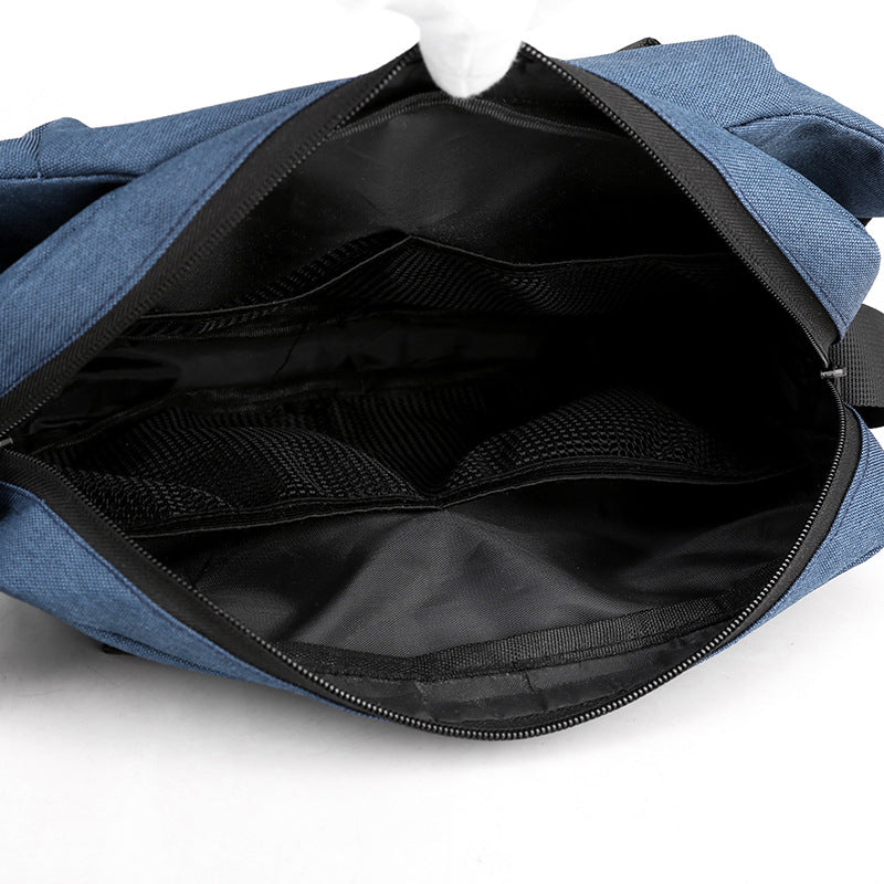 This unisex compact bum bag is perfect for keeping valuables safe and close
