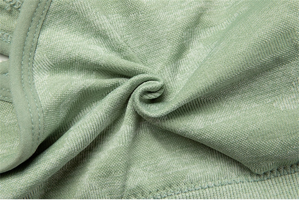 Padded sports bra crop top style